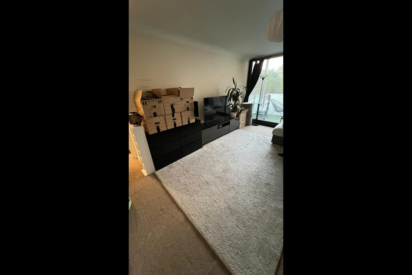 Flat Fairfield Road in Greater London