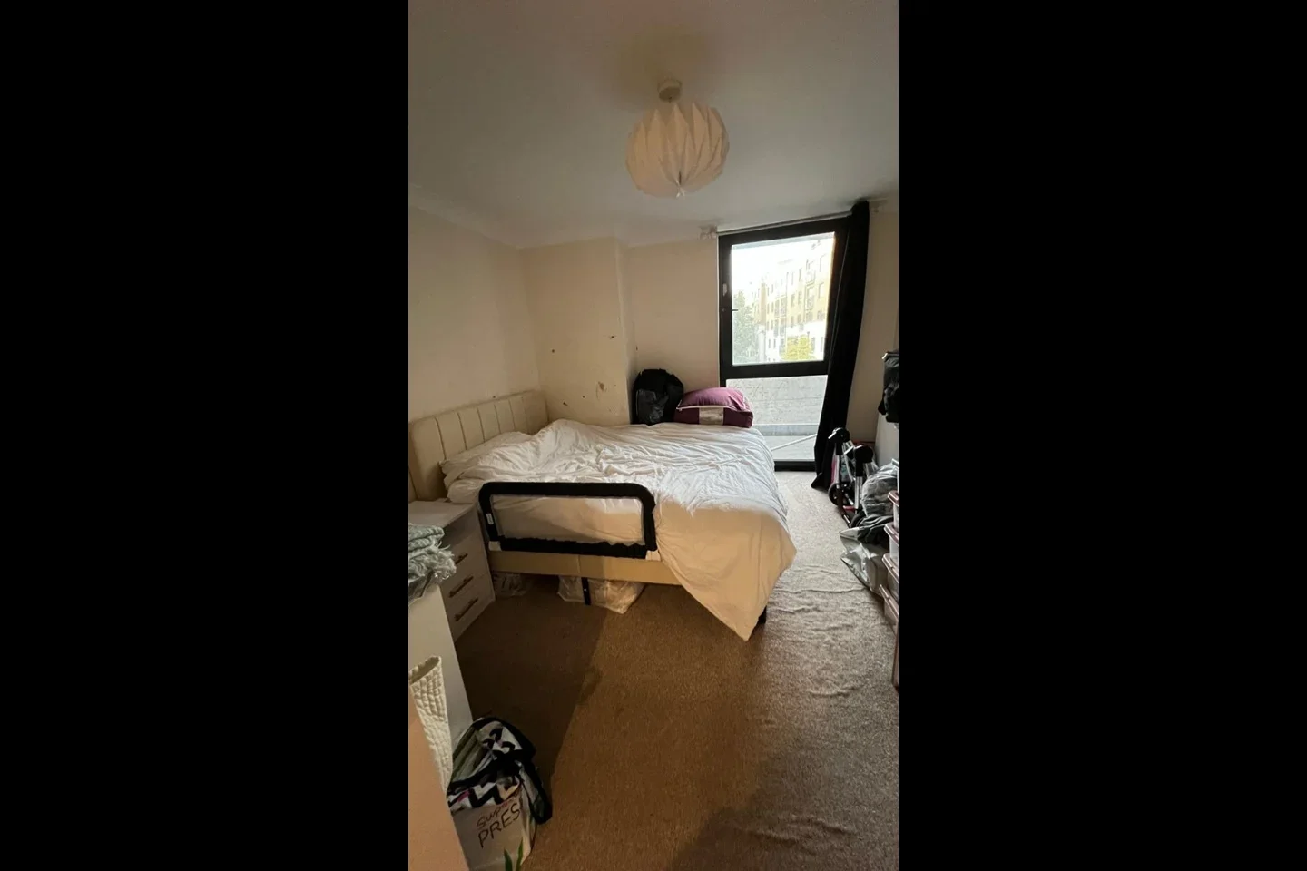 Flat Fairfield Road in Greater London