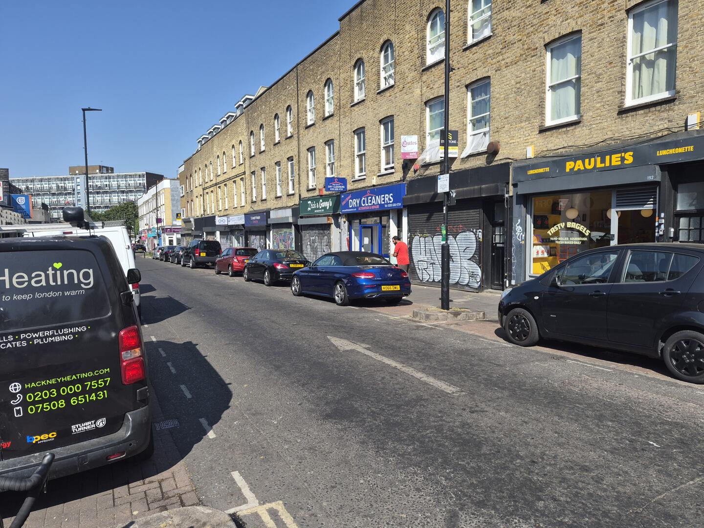 Flat Well Street in Greater London