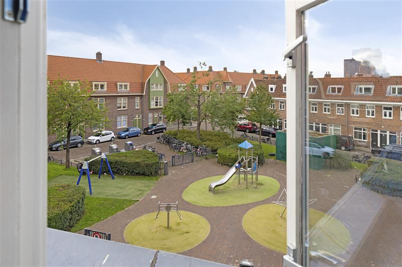 Appartement te koop: Gentiaanplein 30-1, Amsterdam