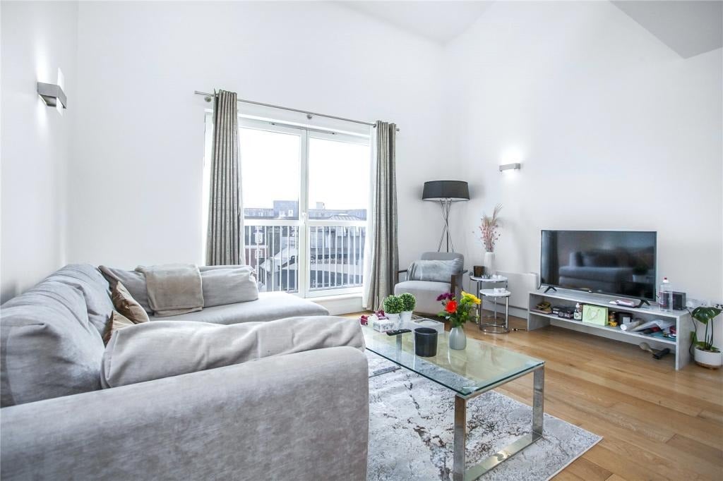 Flat Great Russell Street in Greater London