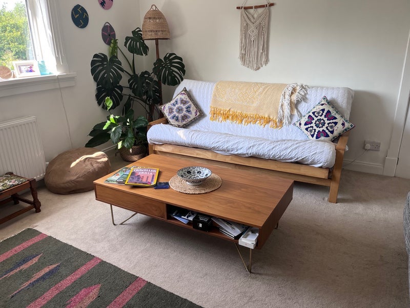 Room Antermony Road in Milton of Campsie