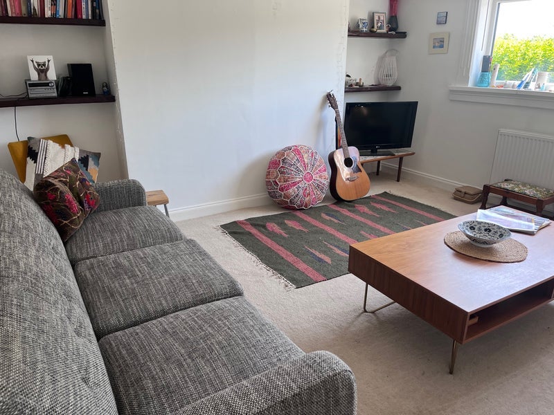 Room Antermony Road in Milton of Campsie