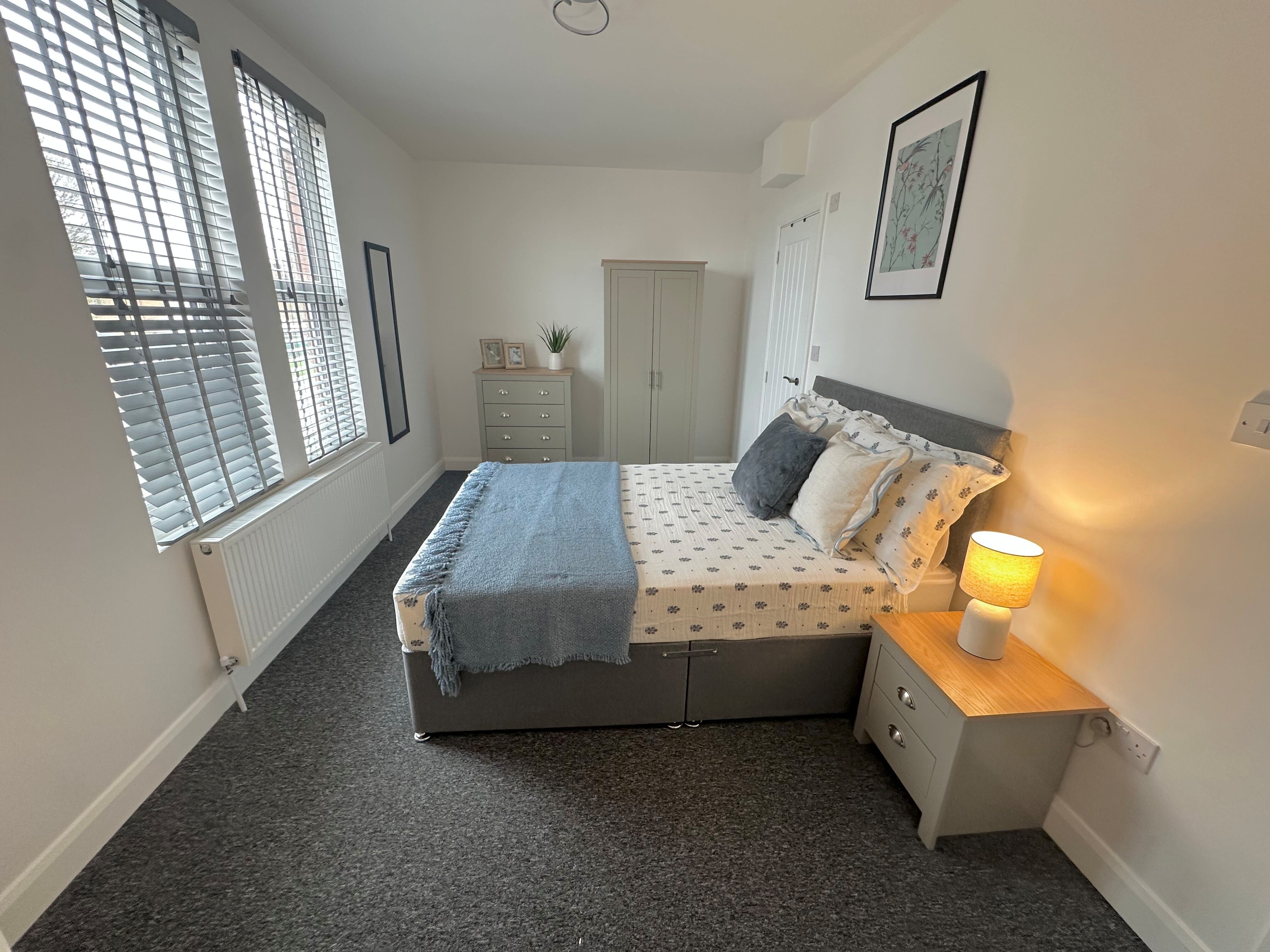 Room Waterloo Road in Sandwell