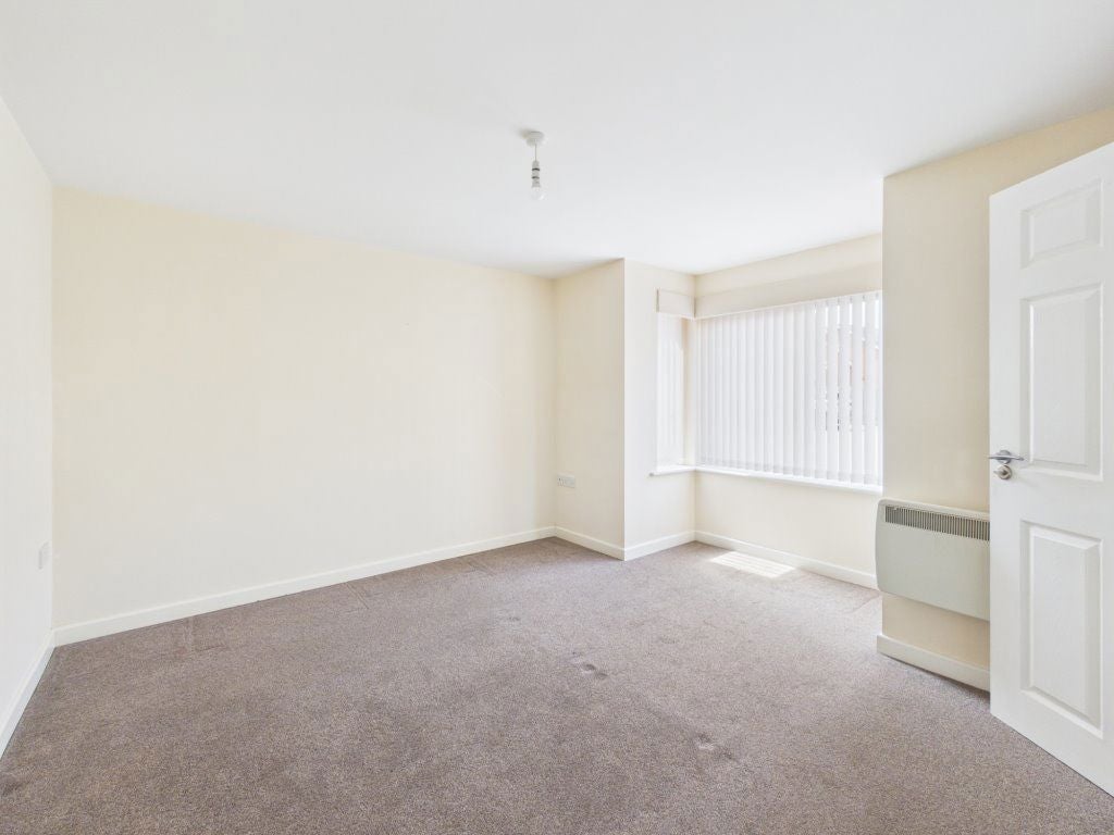 Flat Churchill Avenue in East Lindsey