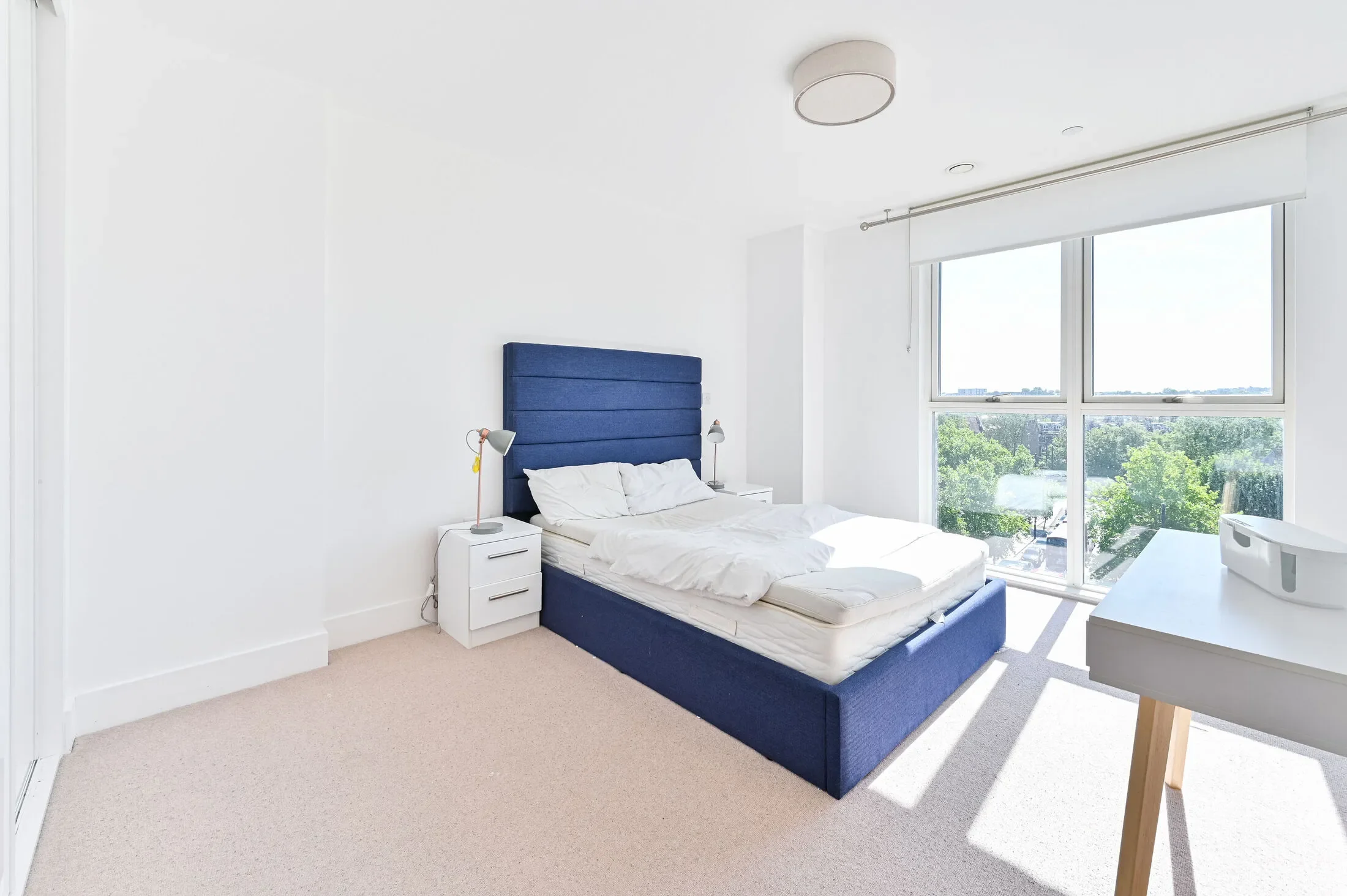 Flat Brixton Hill in Greater London