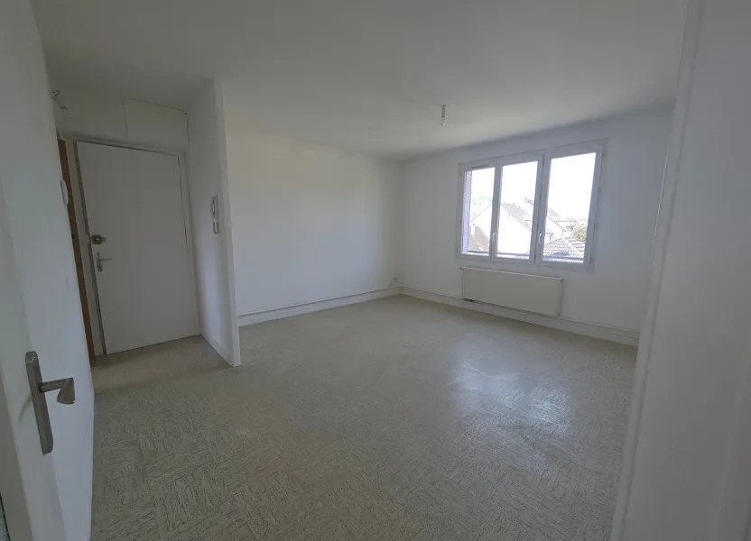 Flat Rue de Tillancourt in Château-Thierry
