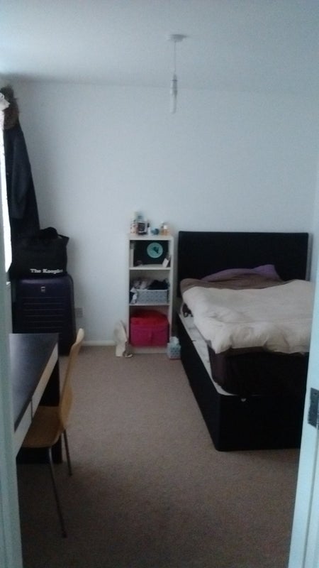Room Cambridge Crescent in Birmingham