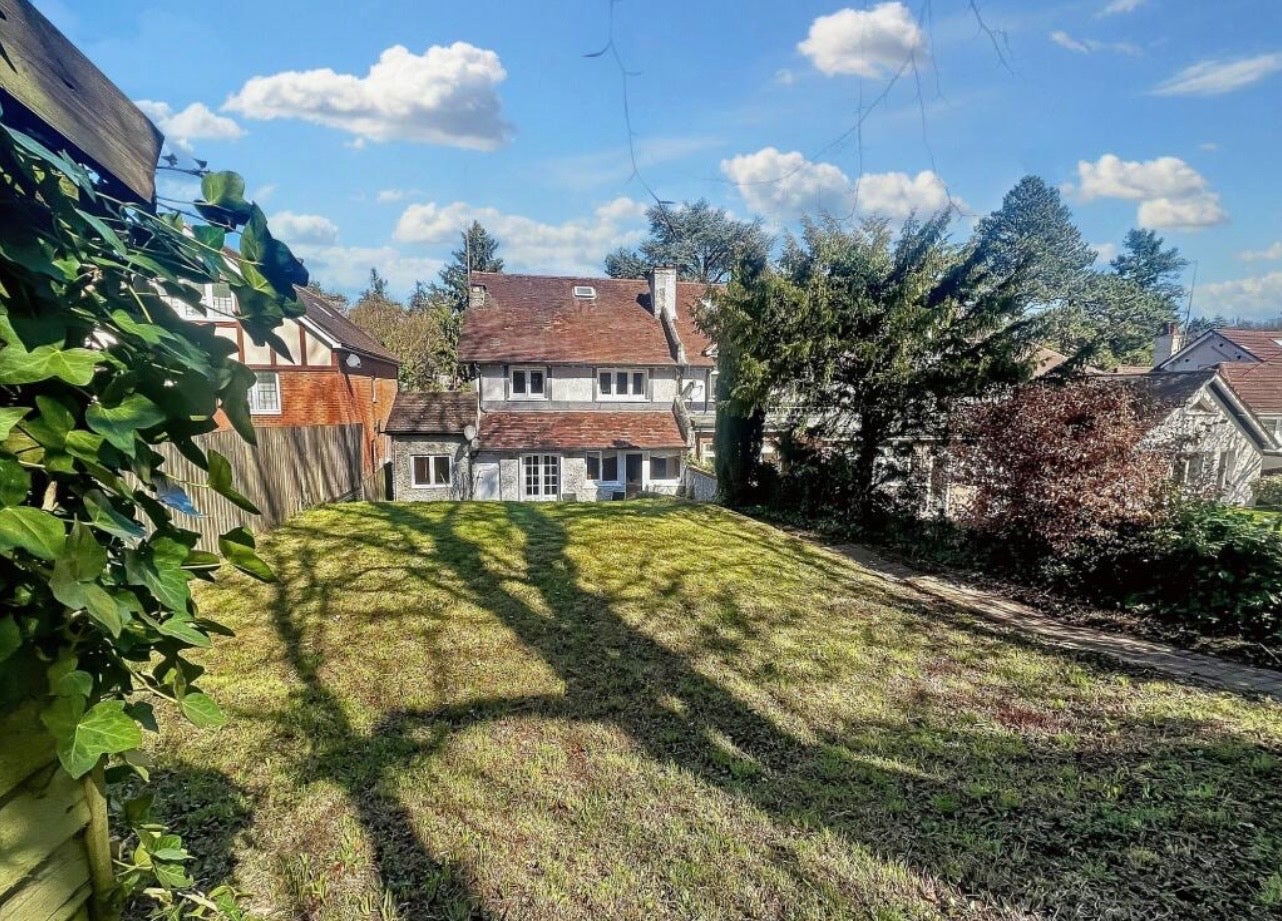 House Foxley Lane in Greater London