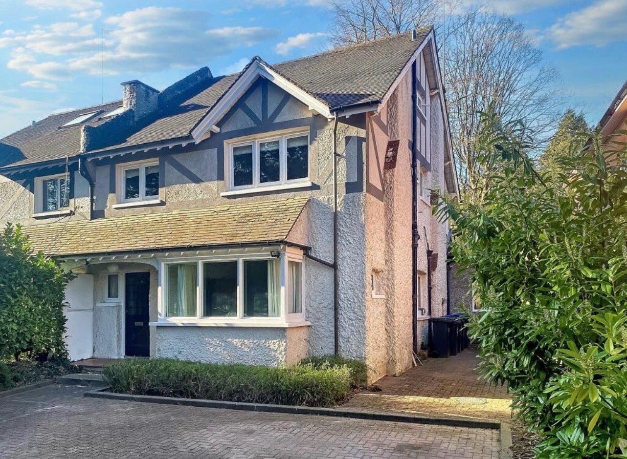House Foxley Lane in Greater London