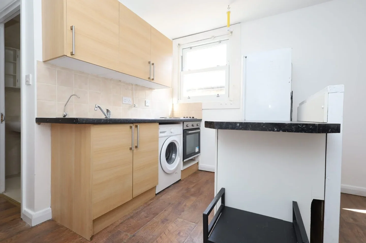 Flat Cazenove Road in Greater London