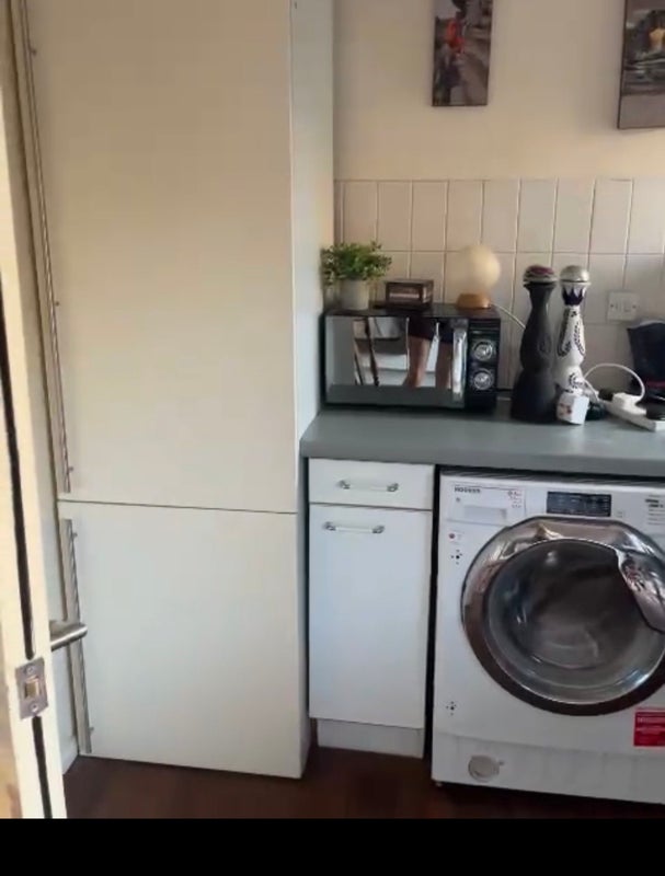 Room Fowey Close in Greater London