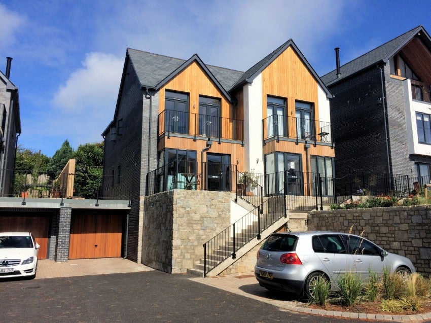 House St Anthony Way in Falmouth
