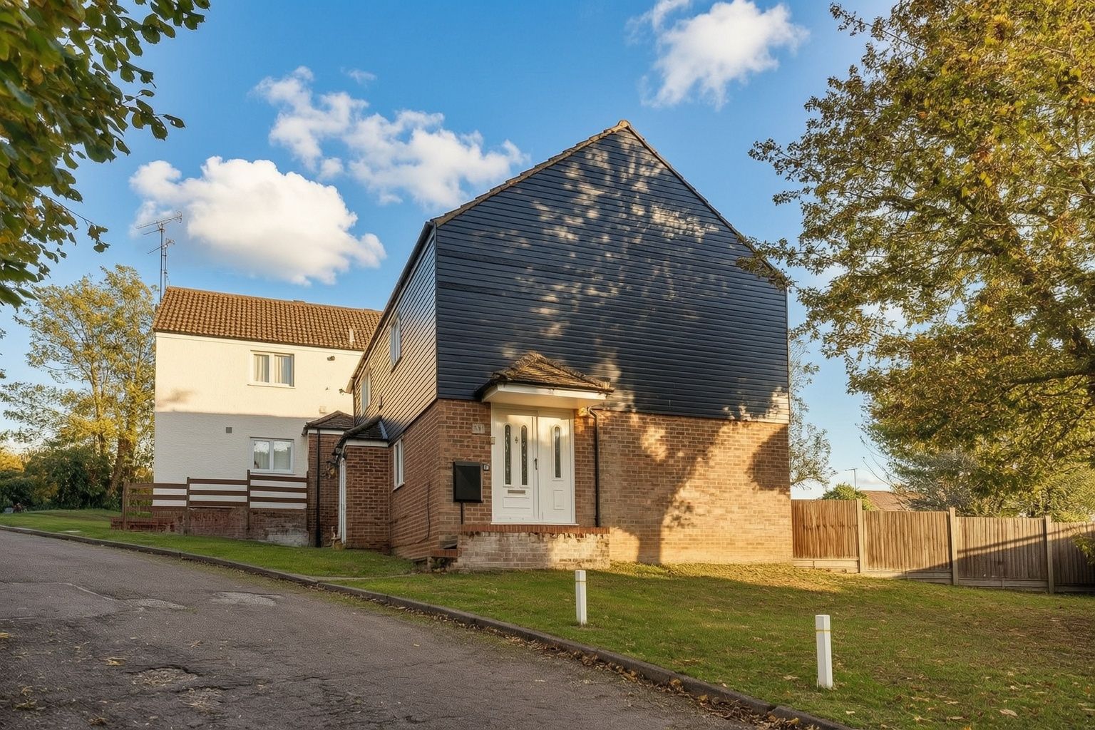 Flat Leat Close in East Hertfordshire