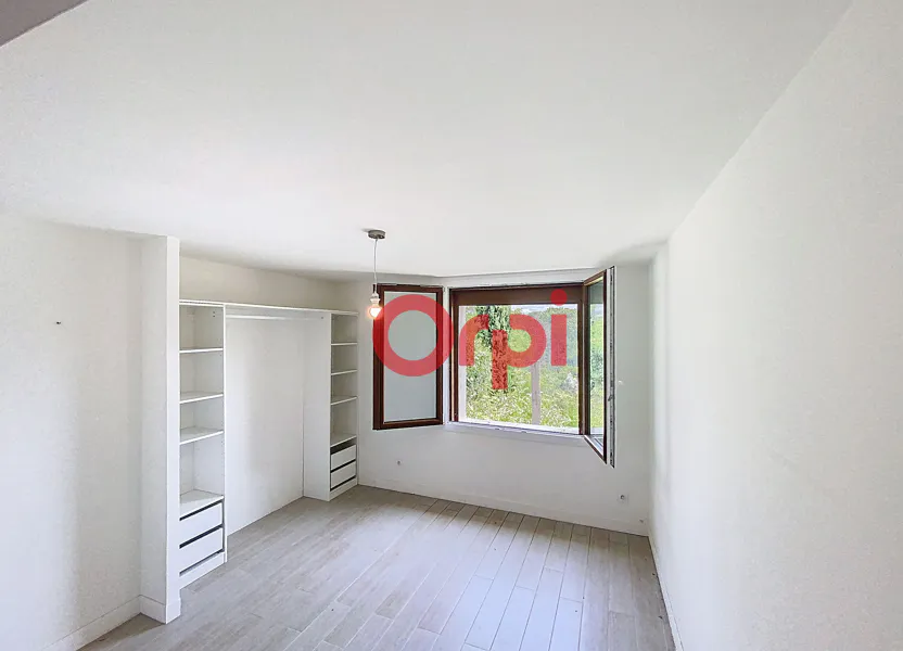Appartement Chemin des Sampareilles à Présilly
