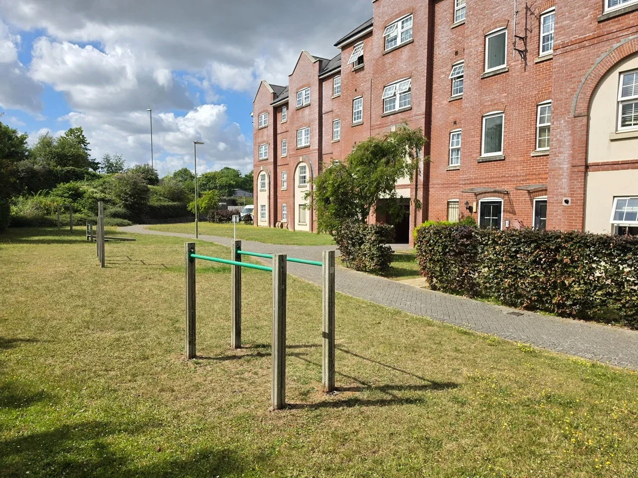 Flat Ashton Gardens in Eastleigh