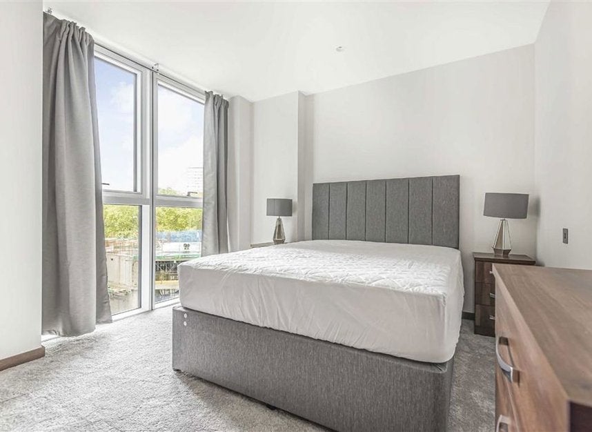 Flat Rosewood Walk in City of Westminster