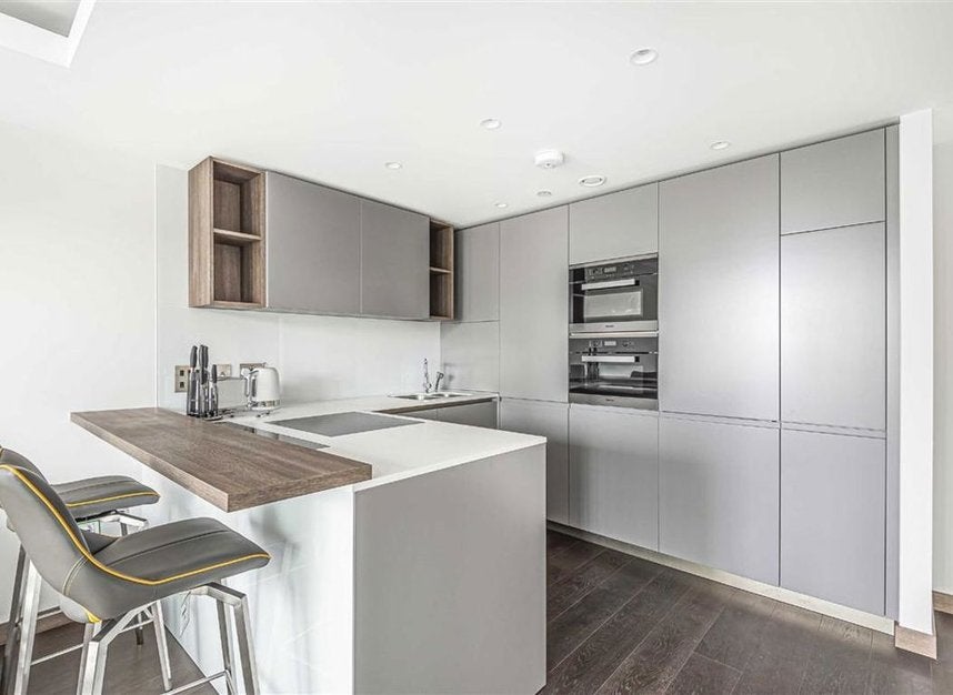 Flat Rosewood Walk in City of Westminster