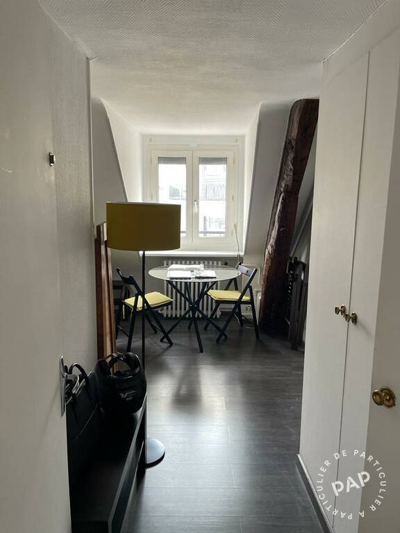 Appartement Cour de Rome à Paris