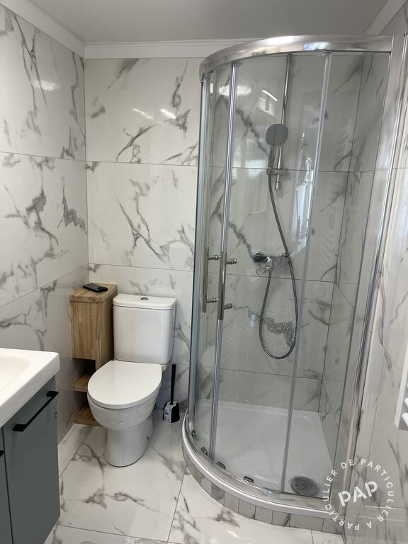 Appartement Cour de Rome à Paris