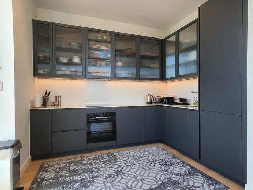 Room Ashley Road in Greater London