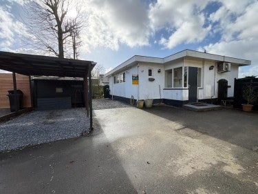 Tussenwoning te koop: De Hoek 11, Nieuwkoop