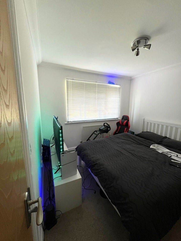 Room Pondtail Park in Horsham