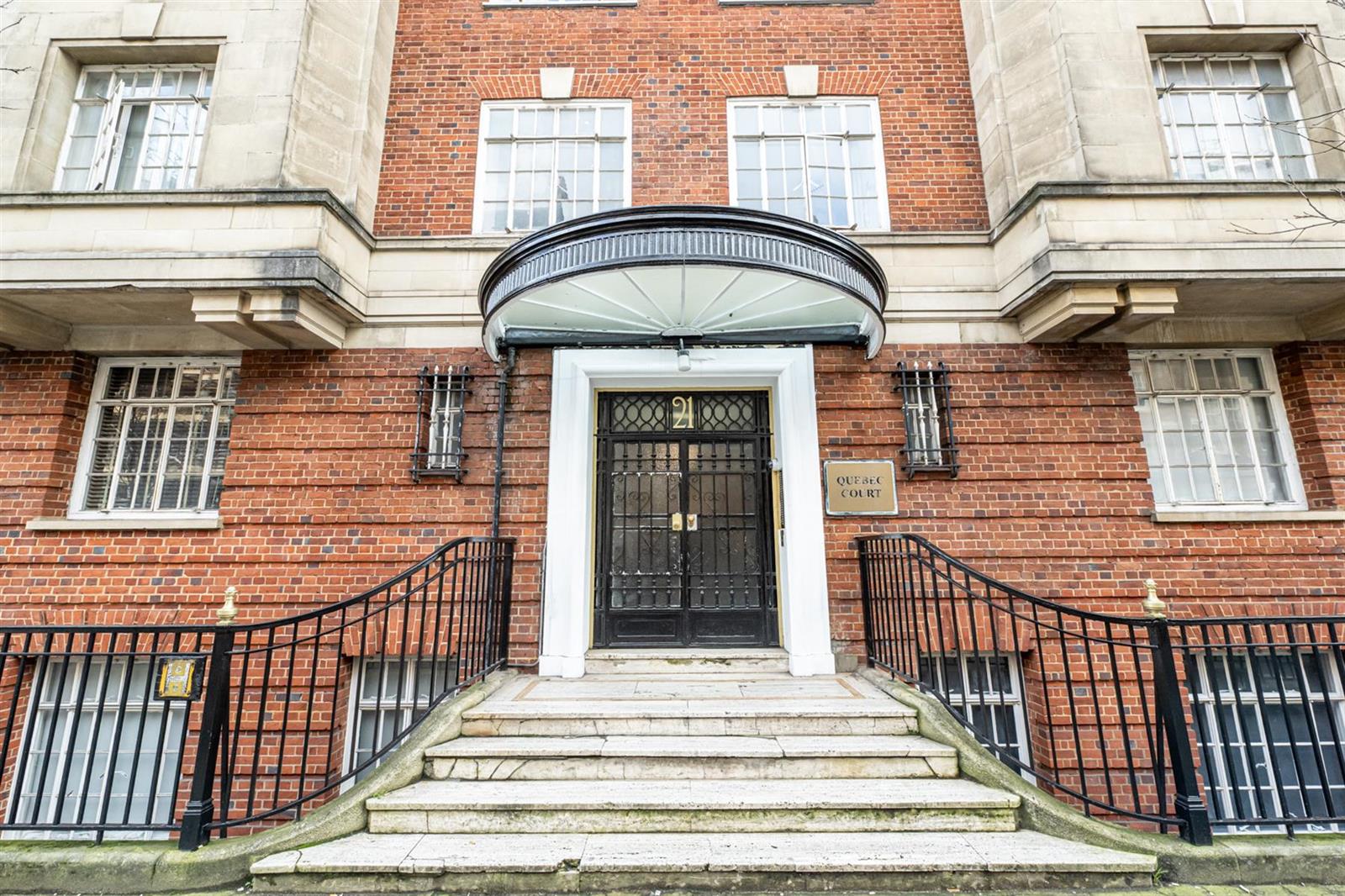Flat Seymour Street in City of Westminster