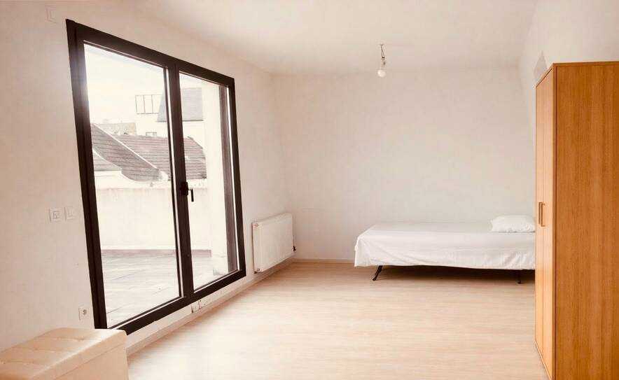 Chambre Rue de Noisy-le-Grand à Bry-sur-Marne