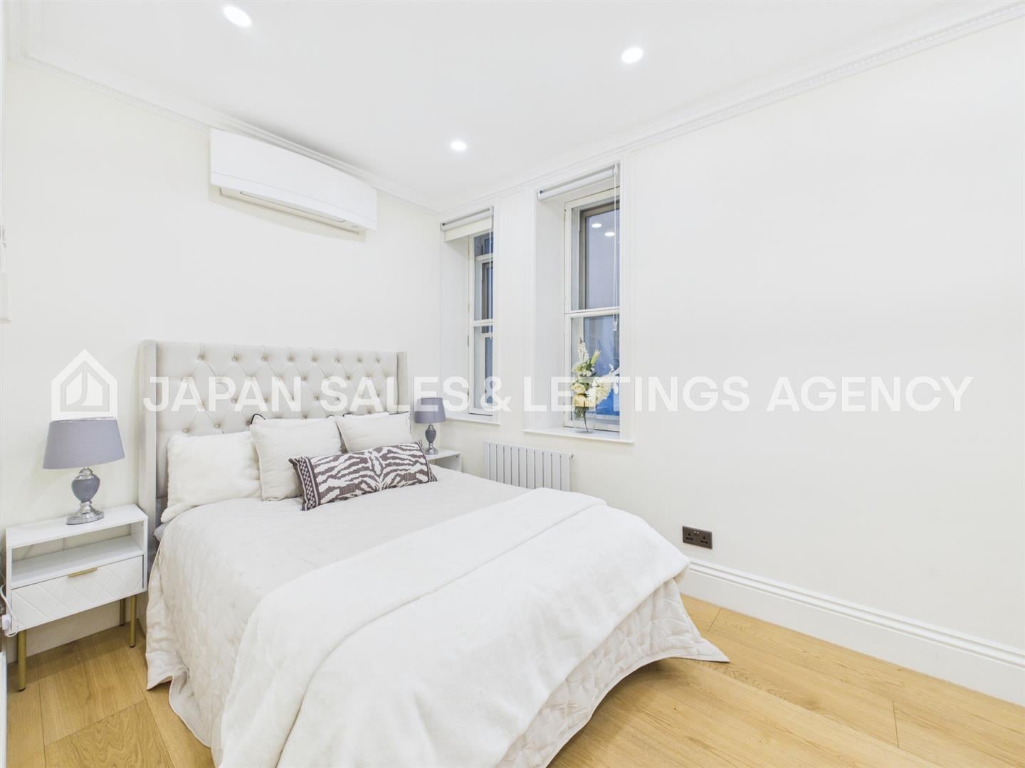 Flat Kensington Gore in City of Westminster