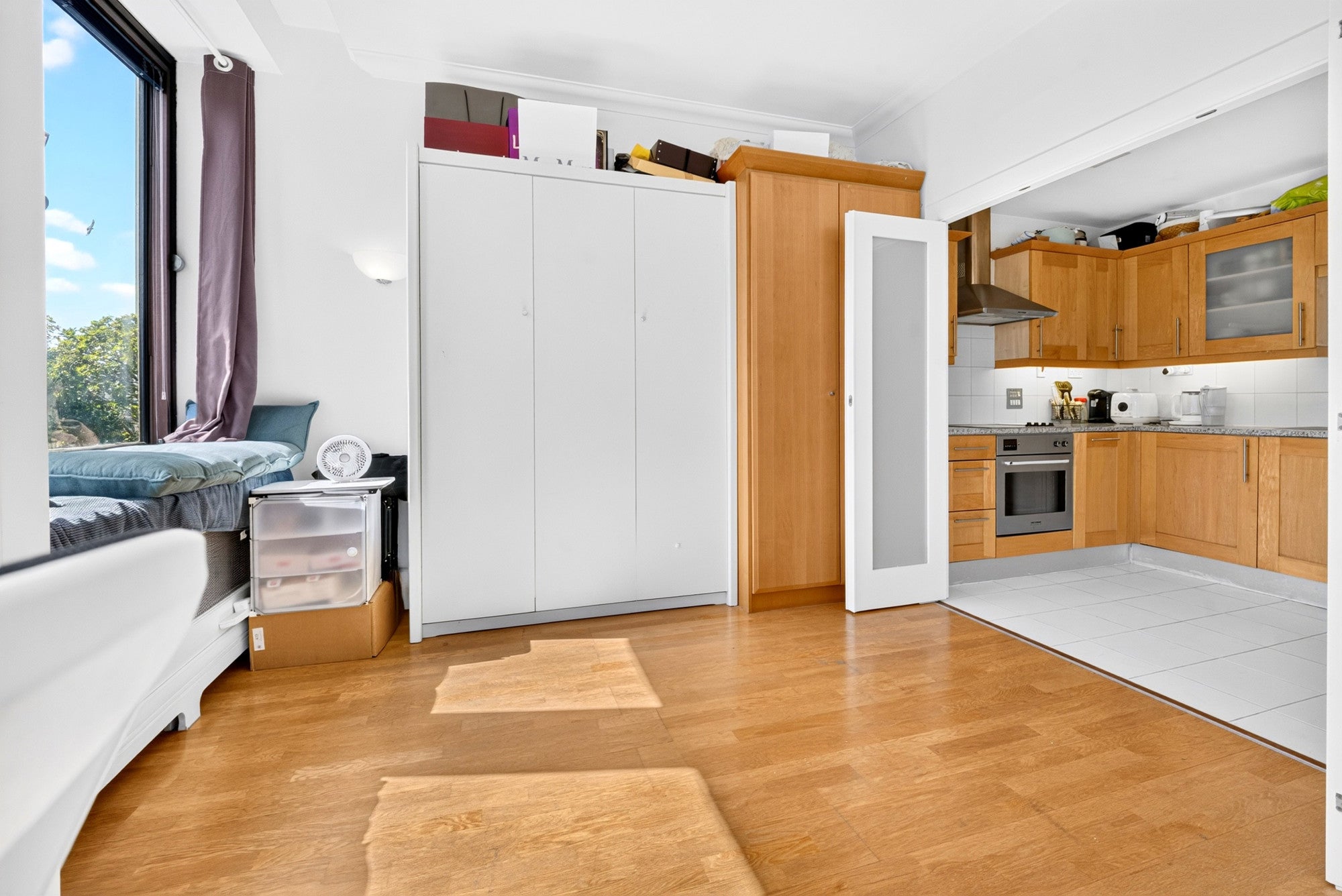 Flat Hatfields in Greater London