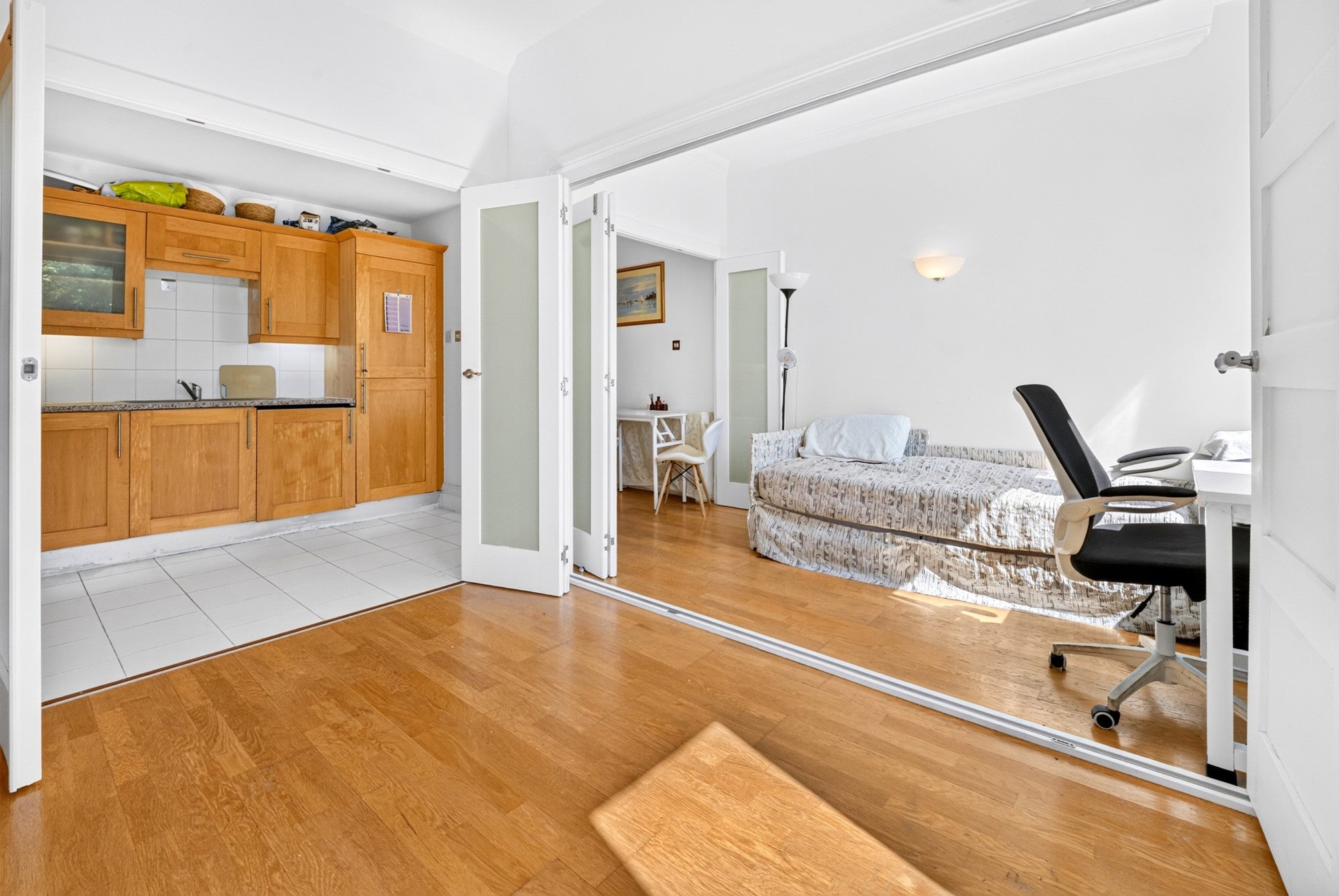 Flat Hatfields in Greater London