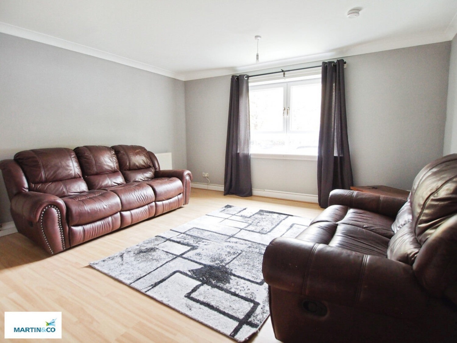 Flat Greenock Road in Paisley