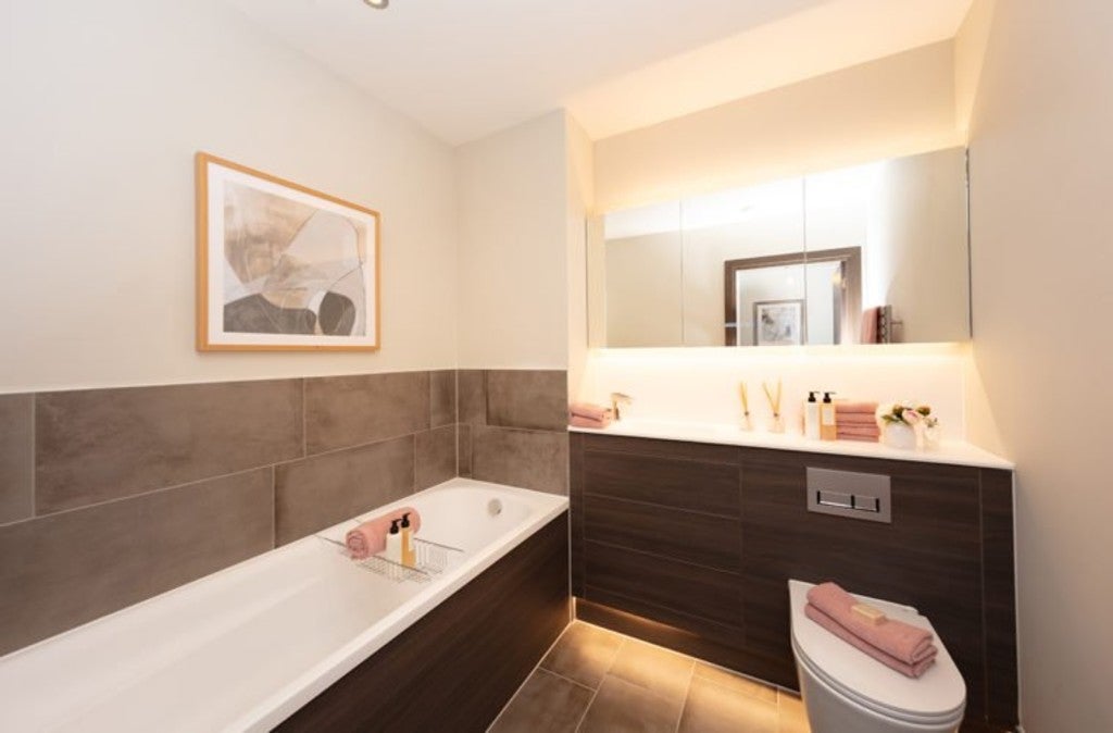 Flat Harland Court in West Suffolk