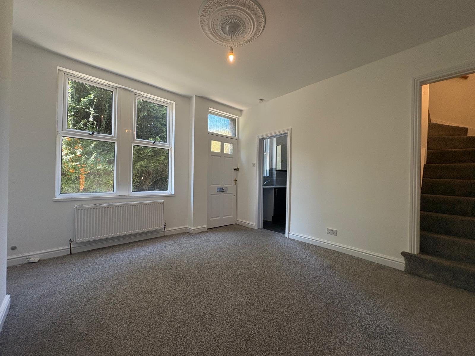 House Moorfield Crescent in Leeds