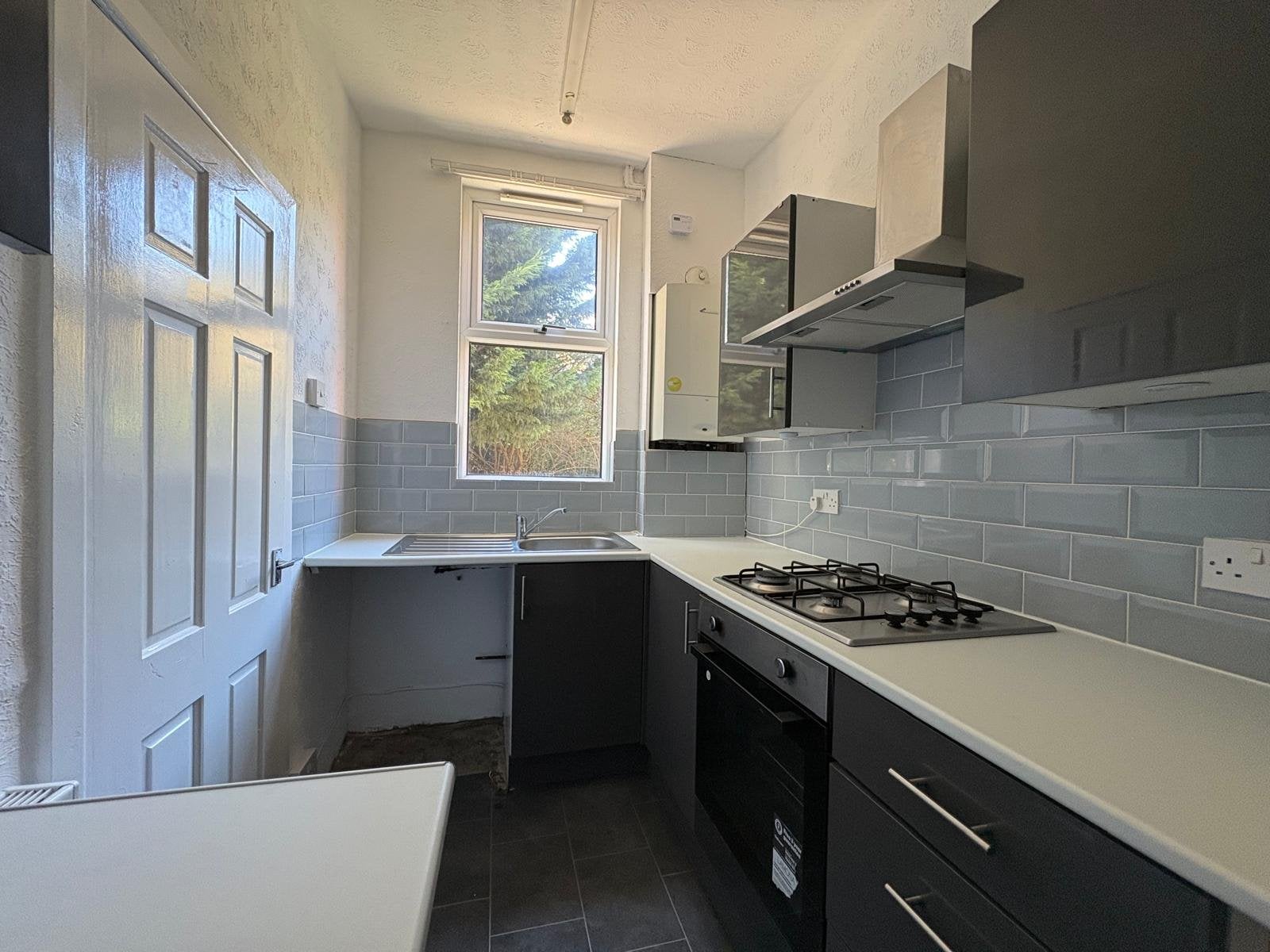 House Moorfield Crescent in Leeds