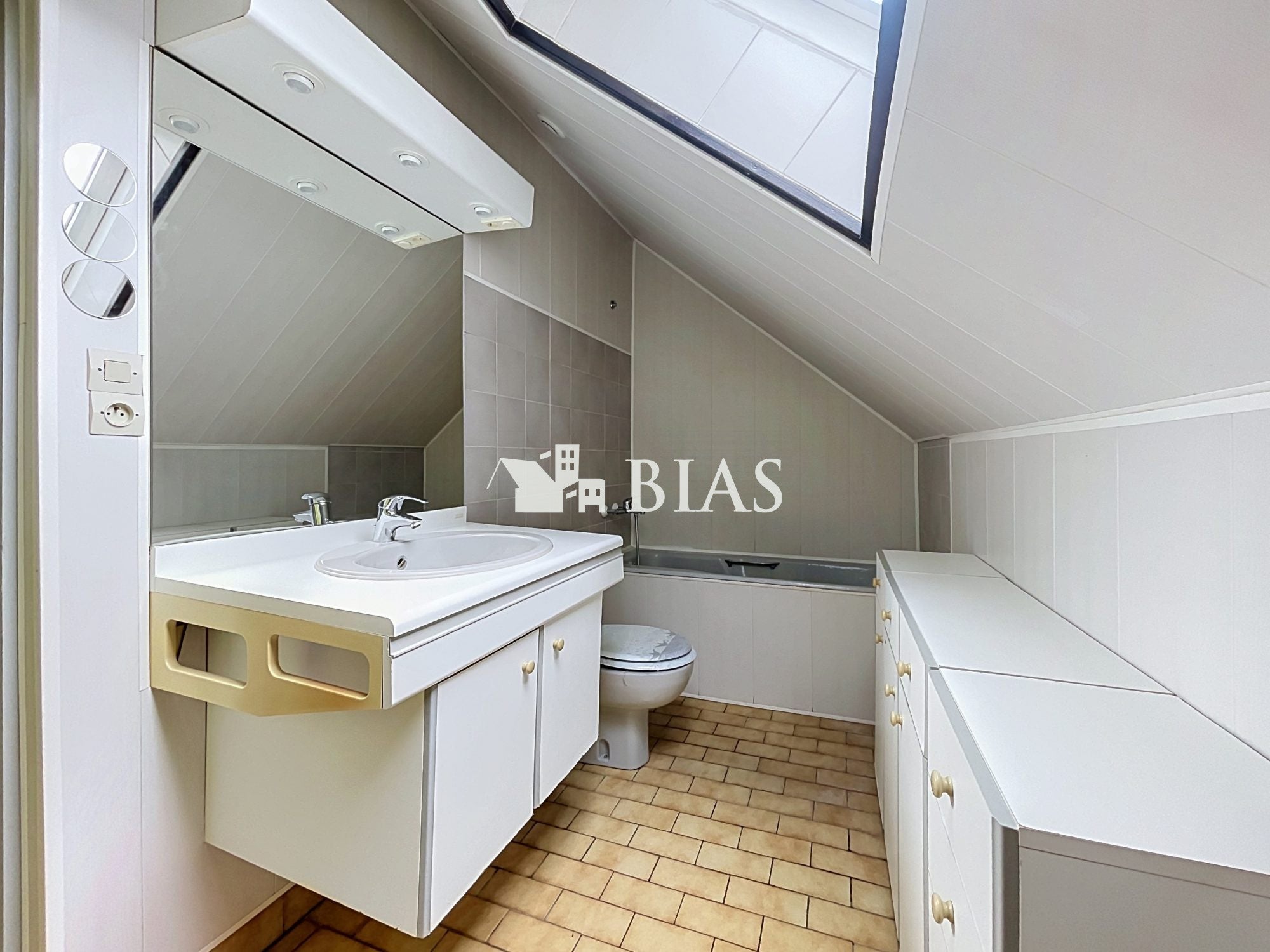 Appartement Allée des Bleuets à Le Neubourg