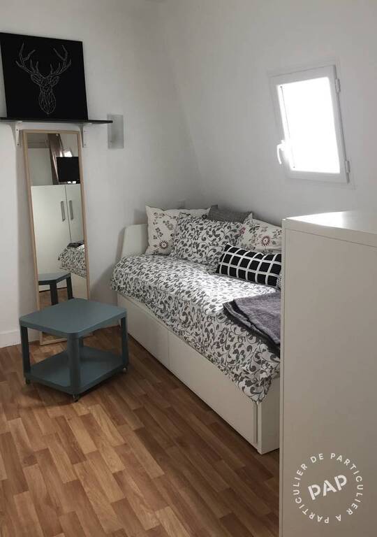 Flat Place du Général Kœnig in Paris