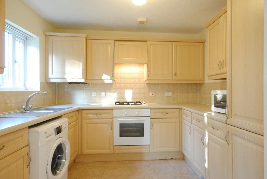 Flat Bramley Court in Wigan
