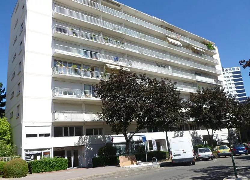 Appartement Boulevard des États-Unis à Saint-Étienne