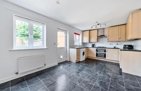 House Oakwood Way in Cumnor