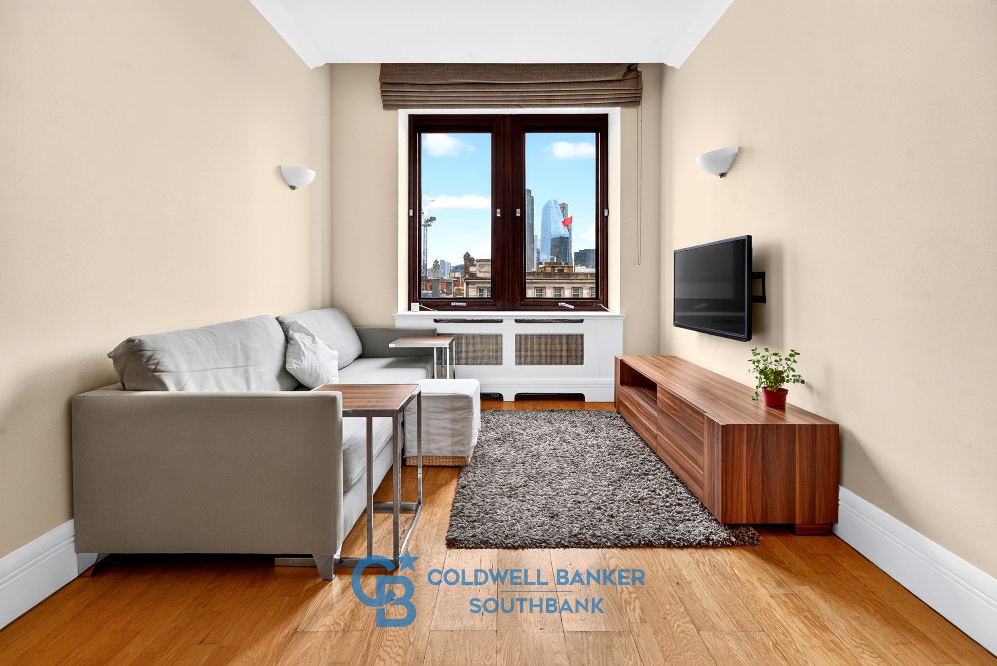 Flat Hatfields in Greater London