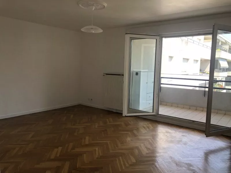 Appartement Rue du Lac à Irigny