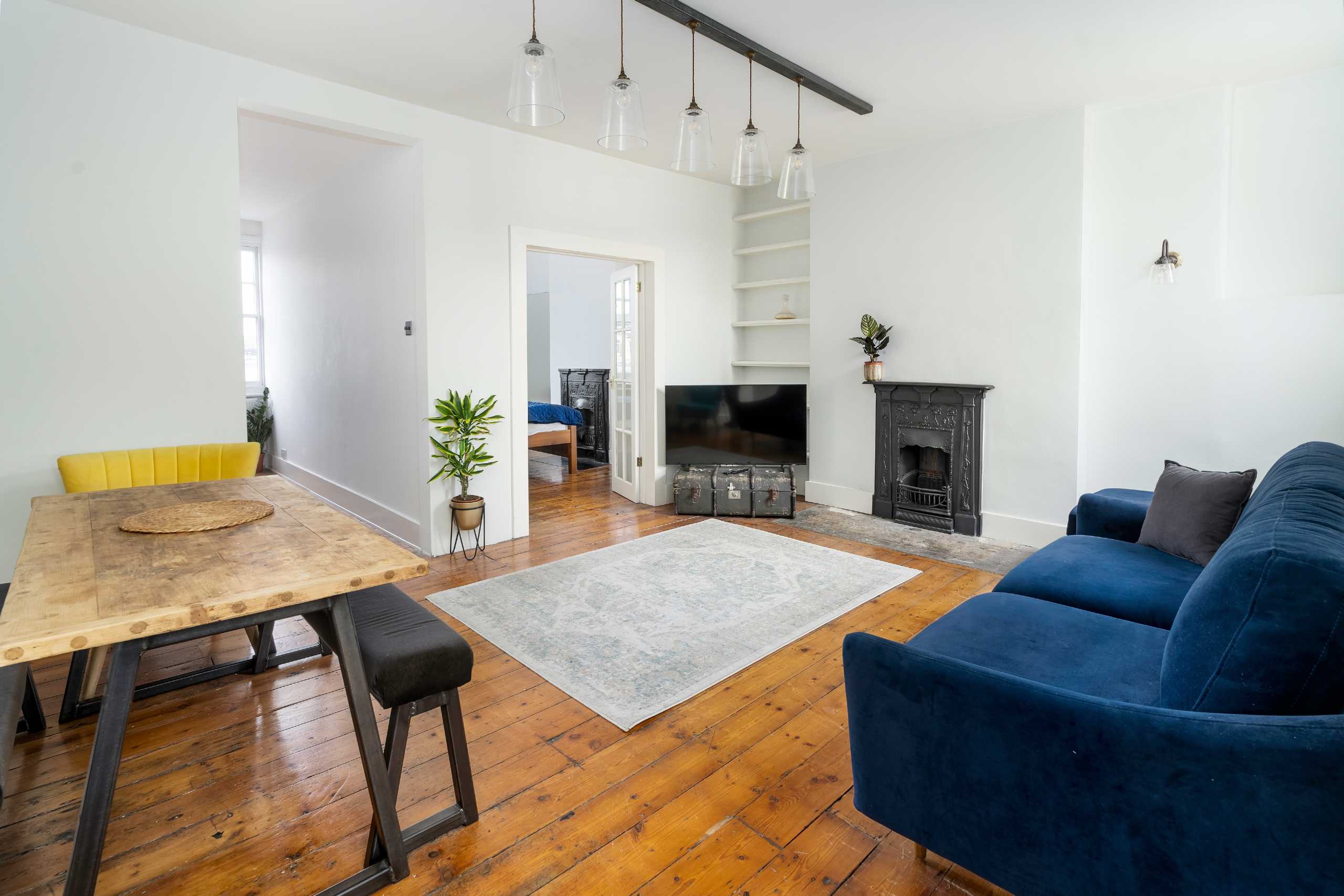 Flat The Cut in Greater London