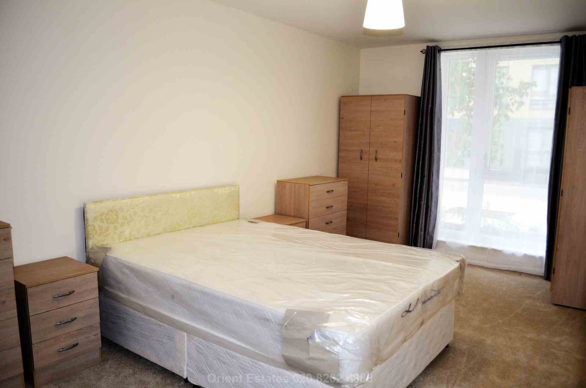 Flat Salk Close in Greater London