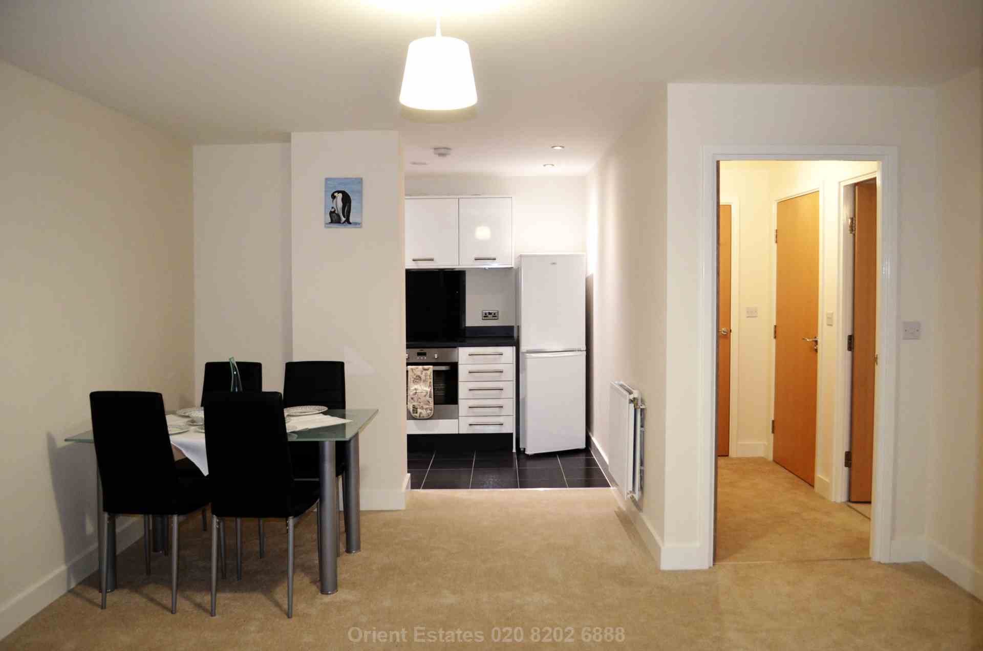 Flat Salk Close in Greater London