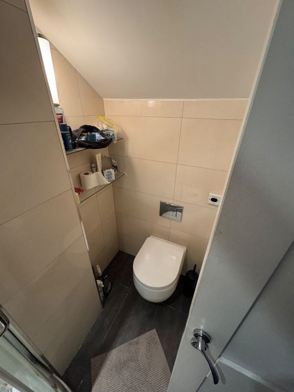 Flat Barb Mews in Greater London