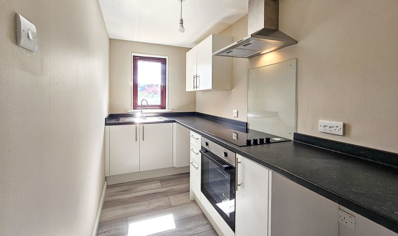 Flat Hartwith Close in Harrogate