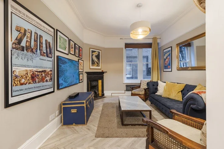 Flat Prince of Wales Drive in Greater London