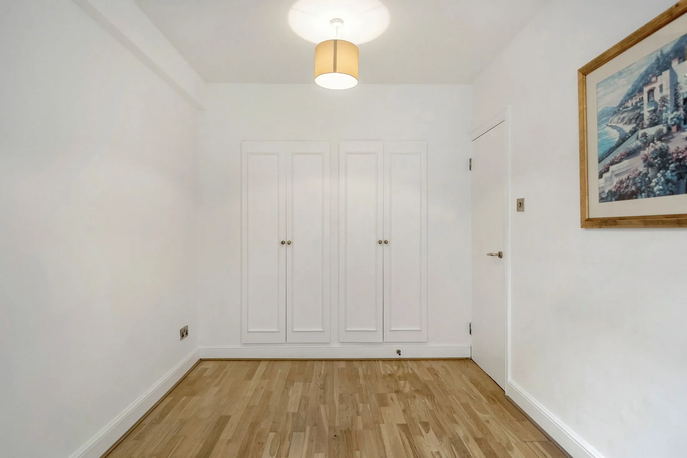Flat Elystan Street in Greater London